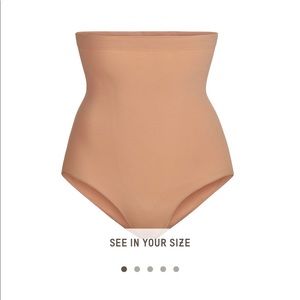 ❌❌SOLD❌❌Skims shapewear